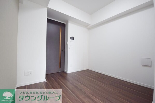 ジェノヴィア綾瀬スカイガーデンの物件内観写真